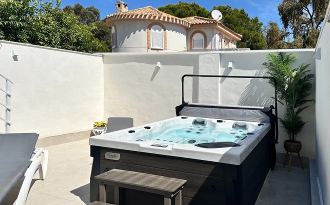 Resale - Town House -
Orihuela Costa - Costa Blanca