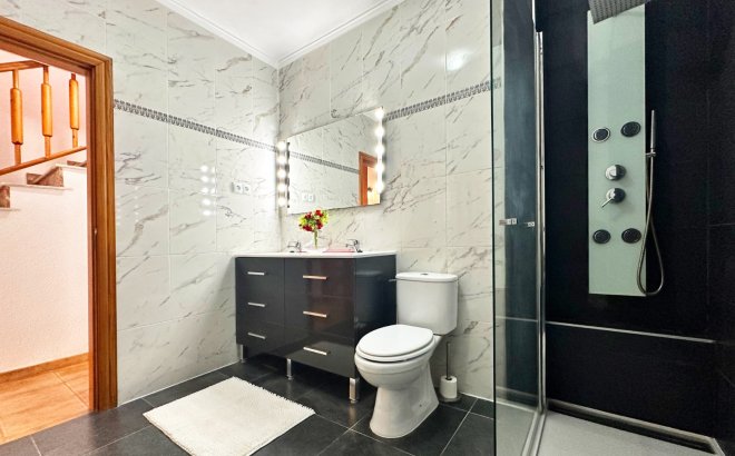 Resale - Town House -
Orihuela Costa - Costa Blanca