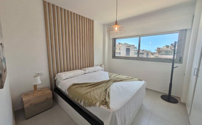 Resale - Penthouse -
Villamartin - Costa Blanca