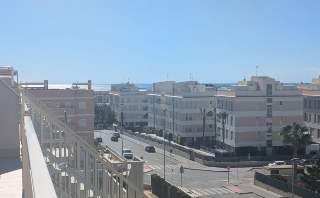 Resale - Penthouse -
Villamartin - Costa Blanca