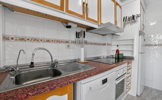 Resale - Town House -
Torrevieja - Aguas Nuevas