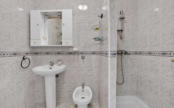 Resale - Town House -
Torrevieja - Aguas Nuevas