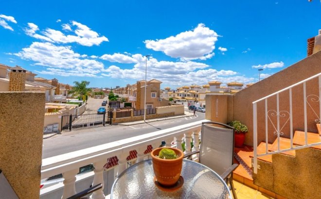 Resale - Town House -
Torrevieja - Aguas Nuevas