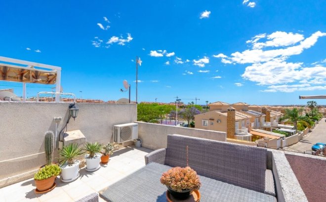 Resale - Town House -
Torrevieja - Aguas Nuevas