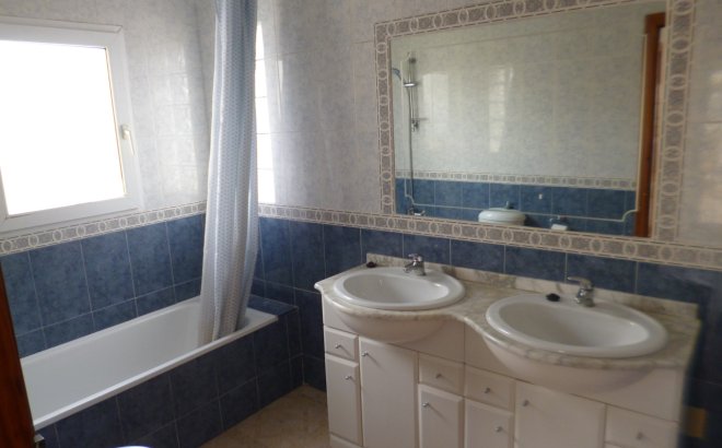 Resale - Town House -
Playa Flamenca - Costa Blanca