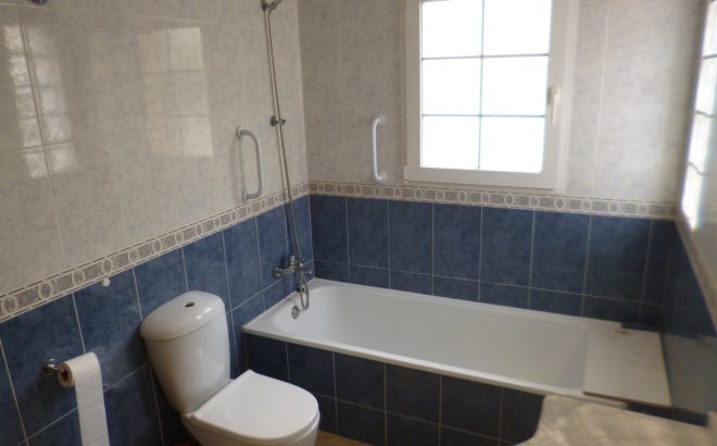 Resale - Town House -
Playa Flamenca - Costa Blanca
