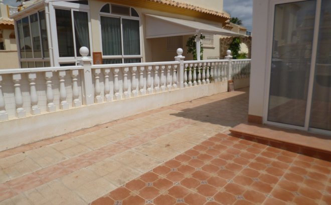 Resale - Town House -
Playa Flamenca - Costa Blanca