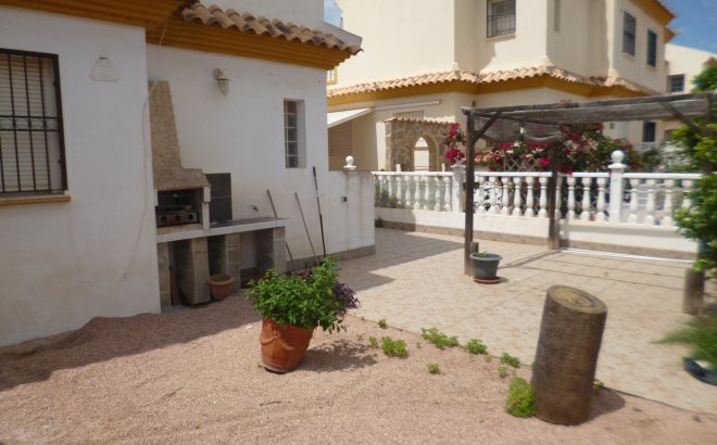 Resale - Town House -
Playa Flamenca - Costa Blanca