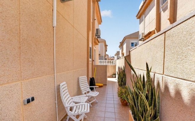 Resale - Town House -
Torrevieja - Cabo Cervera