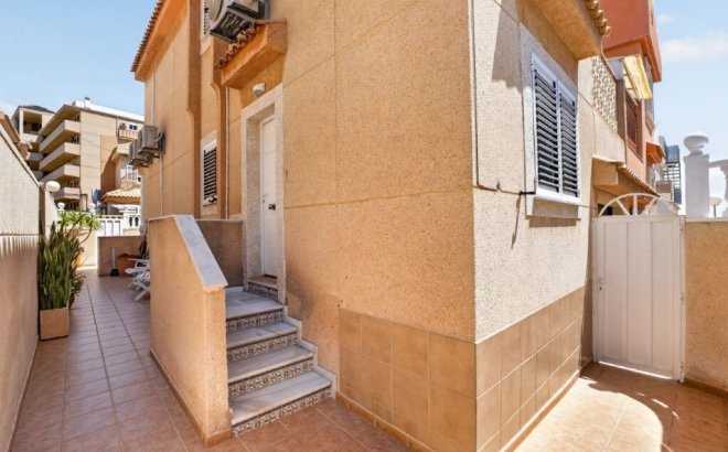 Resale - Town House -
Torrevieja - Cabo Cervera