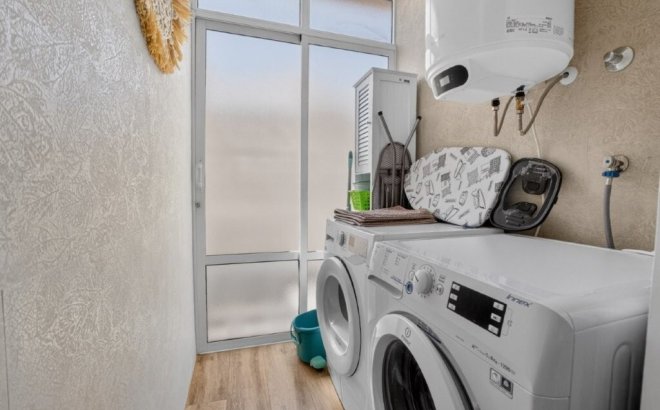 Resale - Town House -
Torrevieja - Cabo Cervera