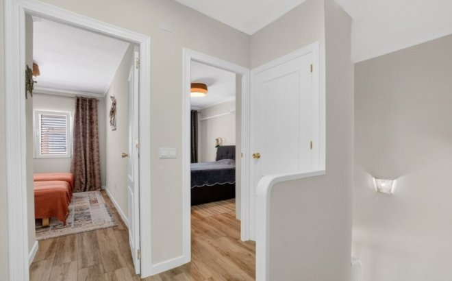 Resale - Town House -
Torrevieja - Cabo Cervera