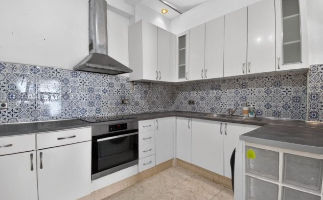 Resale - Quad House -
Torrevieja - Los Altos