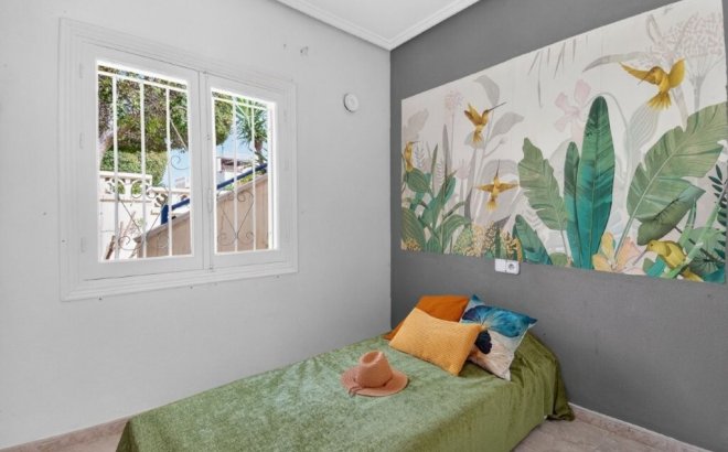 Resale - Quad House -
Torrevieja - Los Altos