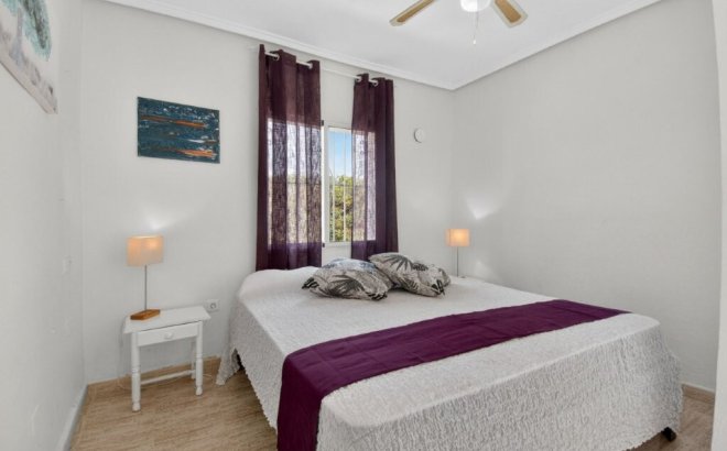 Resale - Quad House -
Torrevieja - Los Altos
