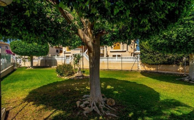 Resale - Quad House -
Torrevieja - Los Altos