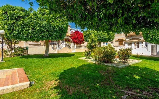 Resale - Quad House -
Torrevieja - Los Altos