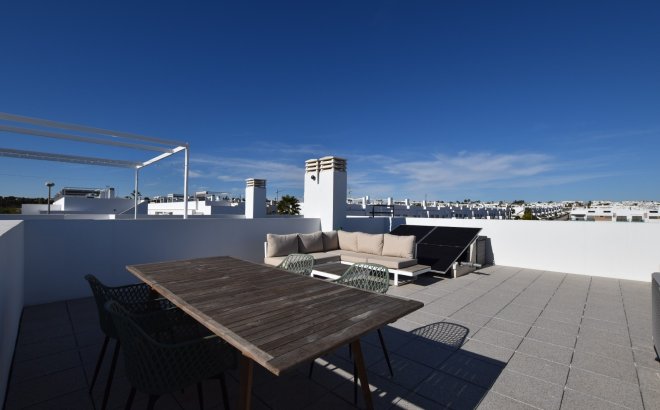 Resale - Apartment -
Vistabella Golf Entre Naranjos - Inland