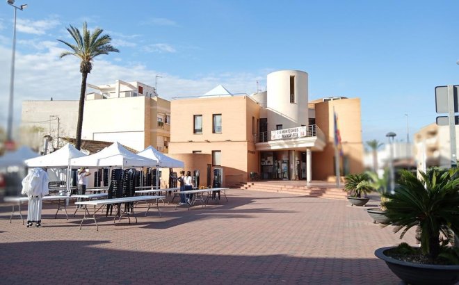 Resale - Semi Detached -
Los Montesinos - PUEBLO CENTRO