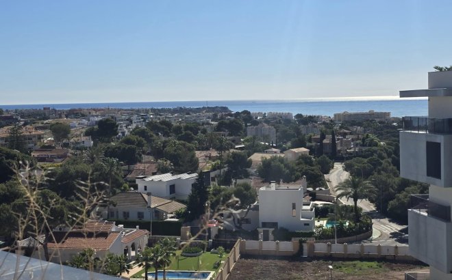 Resale - Penthouse -
Orihuela Costa - Altos De Campoamor