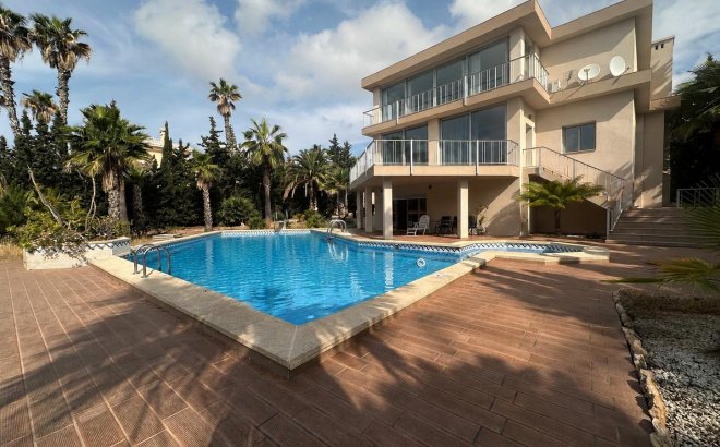 Resale - Villa -
Ciudad Quesada - Costa Blanca Sur