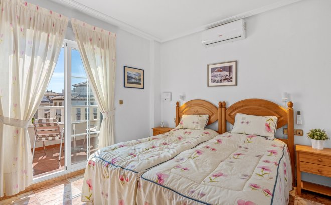 Resale - Quad House -
Cabo Roig - Costa Blanca