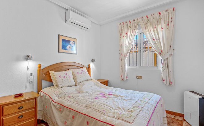 Resale - Quad House -
Cabo Roig - Costa Blanca