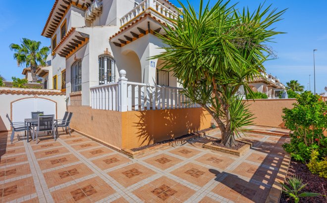 Resale - Quad House -
Cabo Roig - Costa Blanca