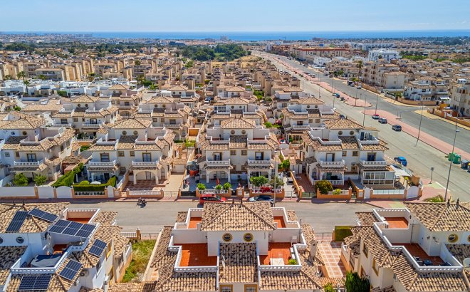 Resale - Quad House -
Cabo Roig - Costa Blanca
