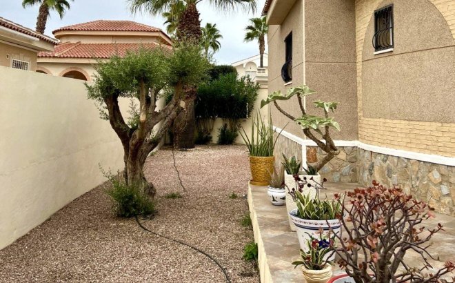 Revente - Villa -
Benijofar - Costa Blanca