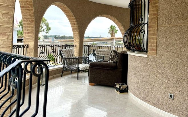 Revente - Villa -
Benijofar - Costa Blanca