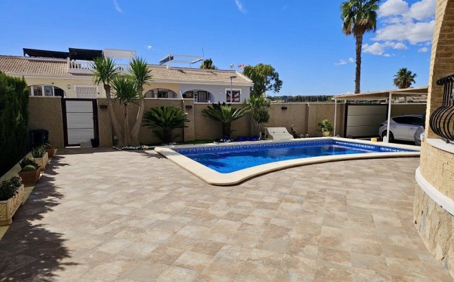 Revente - Villa -
Benijofar - Costa Blanca
