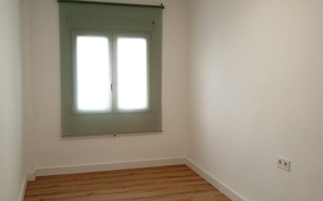 Resale - Apartment -
Torrevieja - El Molino