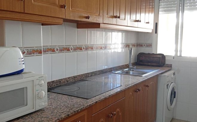 Resale - Apartment -
Los Montesinos - PUEBLO CENTRO