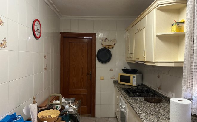 Resale - Villa -
Torrevieja - Costa Blanca