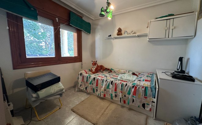Resale - Villa -
Torrevieja - Costa Blanca