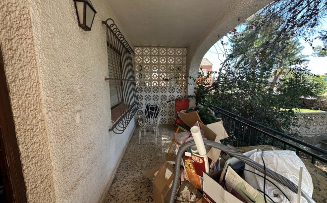 Resale - Villa -
Torrevieja - Costa Blanca