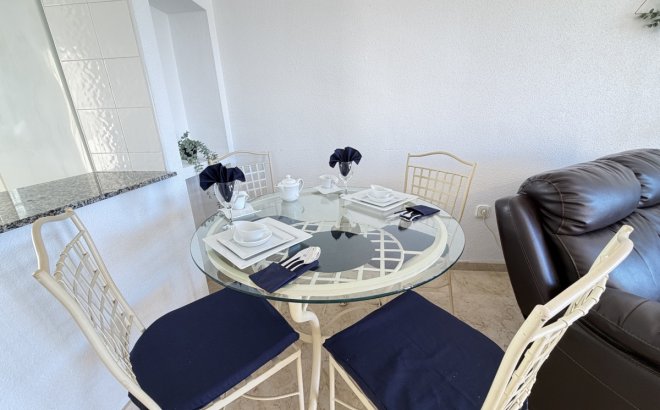 Resale - Villa -
Las Ramblas Golf - Inland