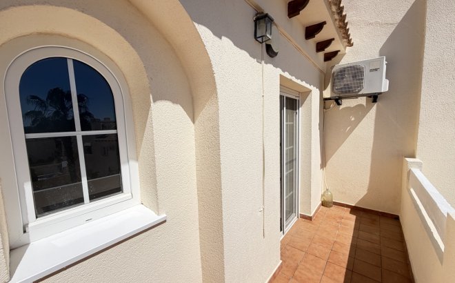 Resale - Villa -
Las Ramblas Golf - Inland