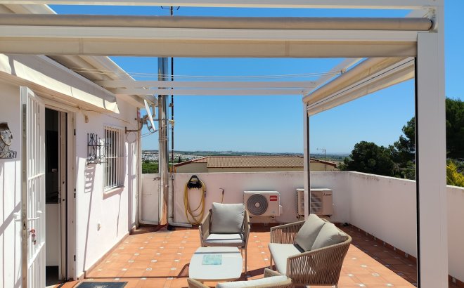 Resale - Villa -
San Miguel / Vistabella Golf - Inland