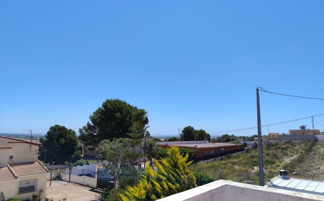 Resale - Villa -
San Miguel / Vistabella Golf - Inland