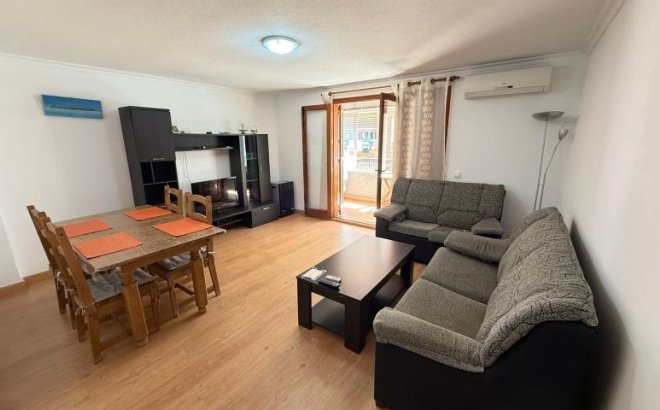 Resale - Apartment -
Torrevieja - Costa Blanca