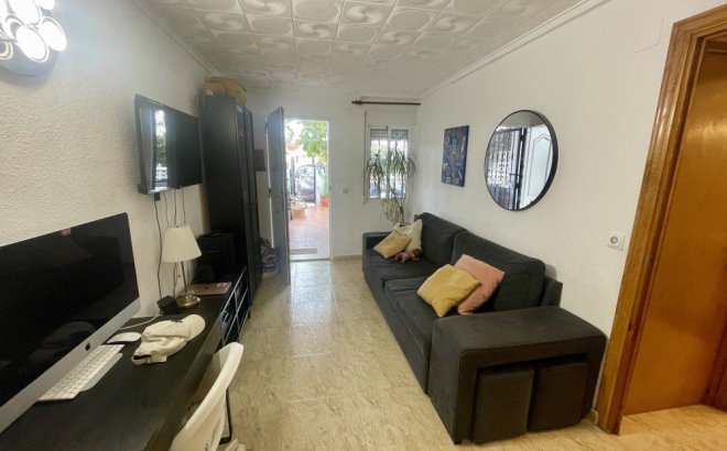 Resale - Town House -
Torrevieja - Costa Blanca