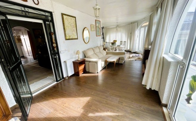 Resale - Villa -
Ciudad Quesada - Costa Blanca