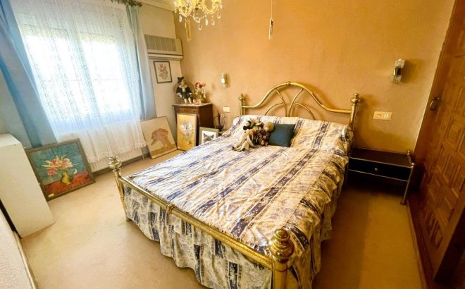 Resale - Villa -
Ciudad Quesada - Costa Blanca