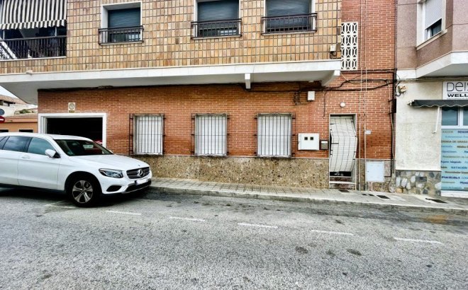 Resale - Apartment -
Los Montesinos - Costa Blanca