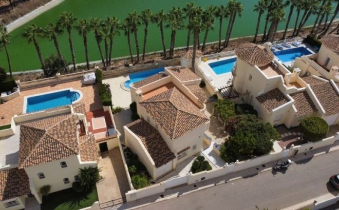 Resale - Villa -
Orihuela Costa - Costa Blanca