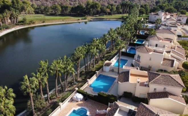 Resale - Villa -
Orihuela Costa - Costa Blanca