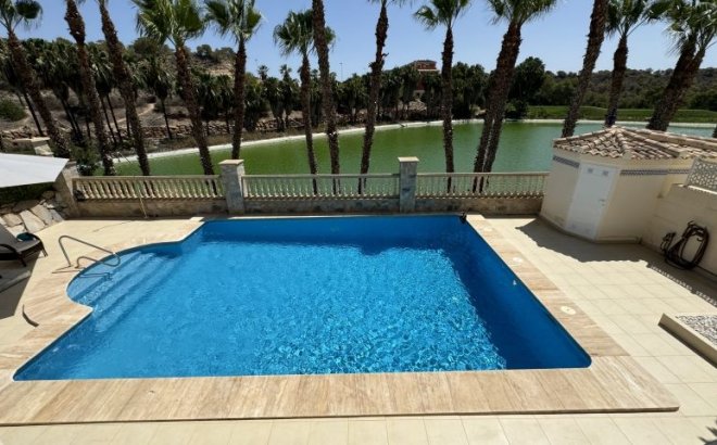 Resale - Villa -
Orihuela Costa - Costa Blanca