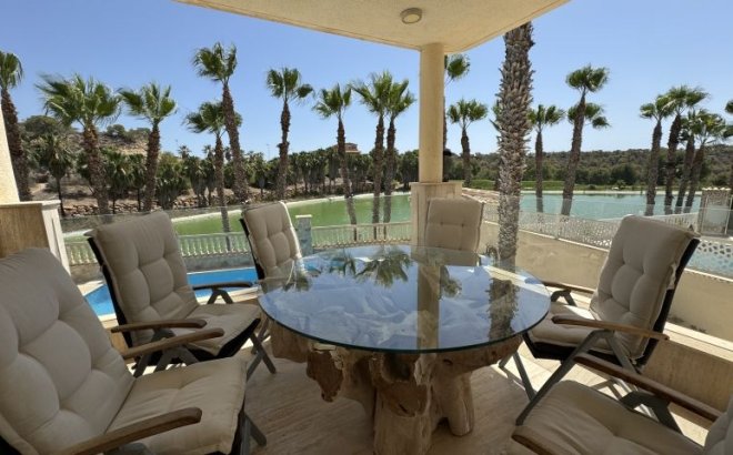 Resale - Villa -
Orihuela Costa - Costa Blanca
